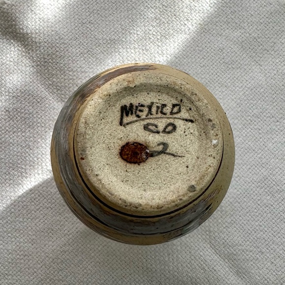 Tonala Mexico Small Pottery Vase Roadrunner - Picture 7 of 10